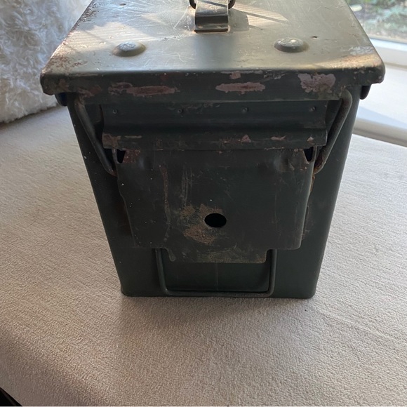 Metal USA Ammo Box, Ammunition Box, Water Tight~Anything Important Storage Box - Picture 6 of 14